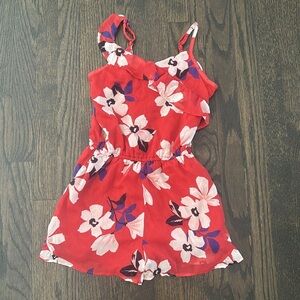 Abercrombie and fitch kids romper. Has pockets. Size 11/12.